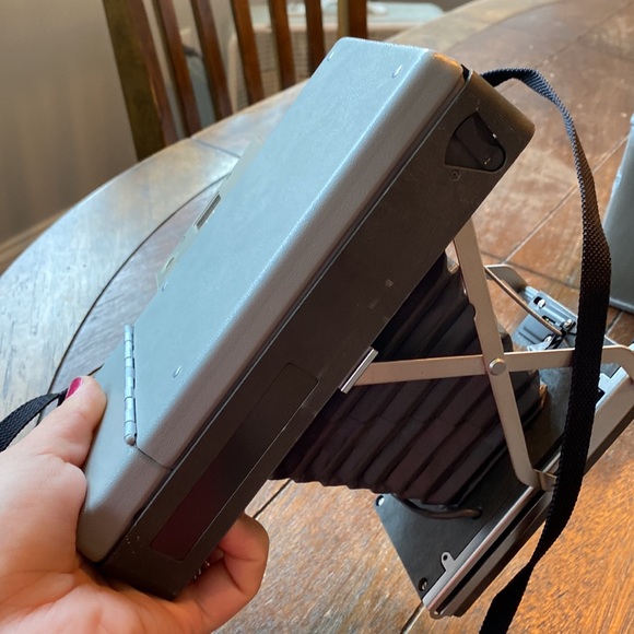 Vintage Polaroid 320 land camera 📸 - Picture 10 of 16